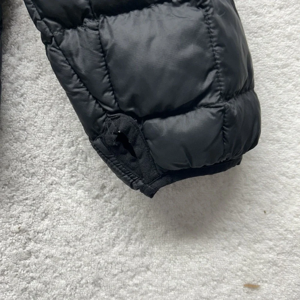 The North Face Girls Size XL Black Thermoball Long Sleeve Full Zip Jacket